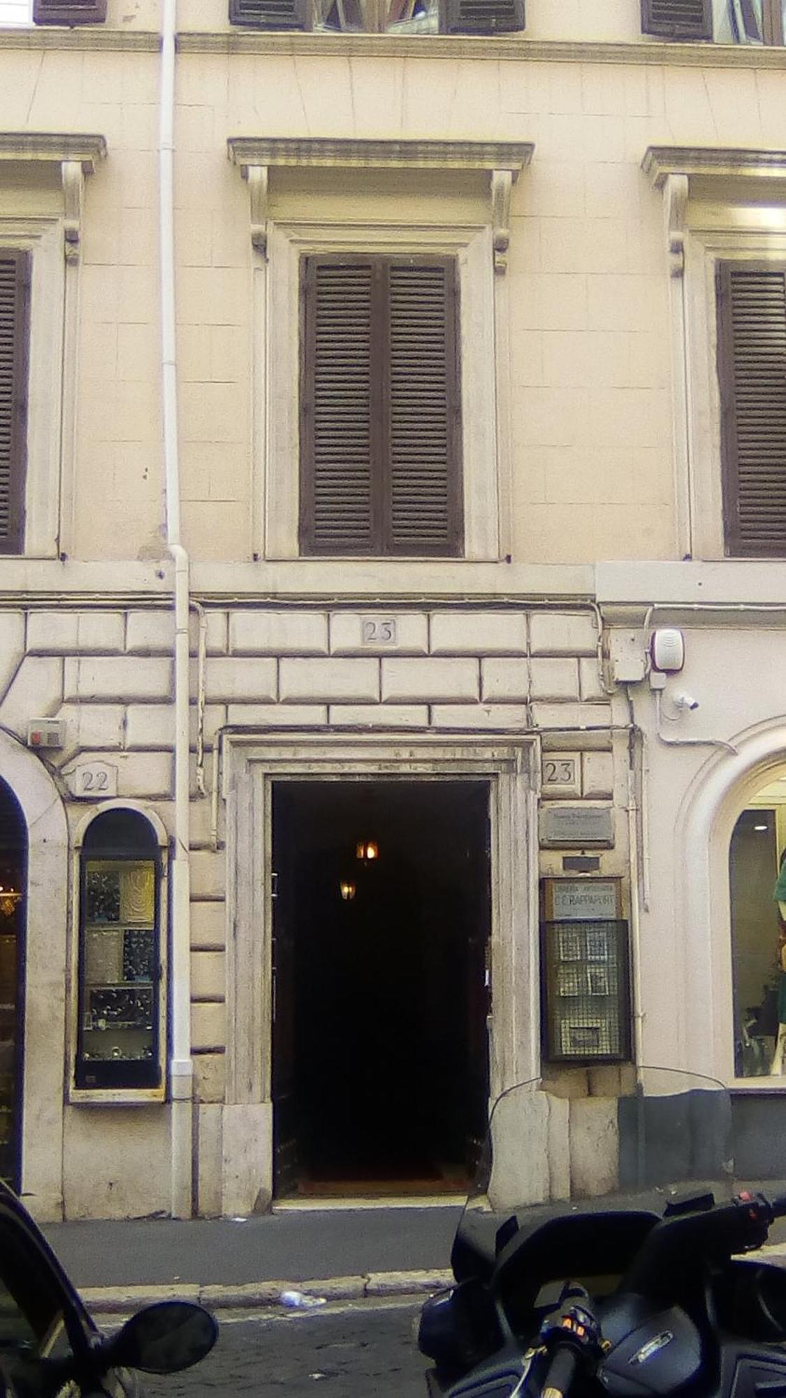 Excellent Trinity Rooms Rome Bagian luar foto